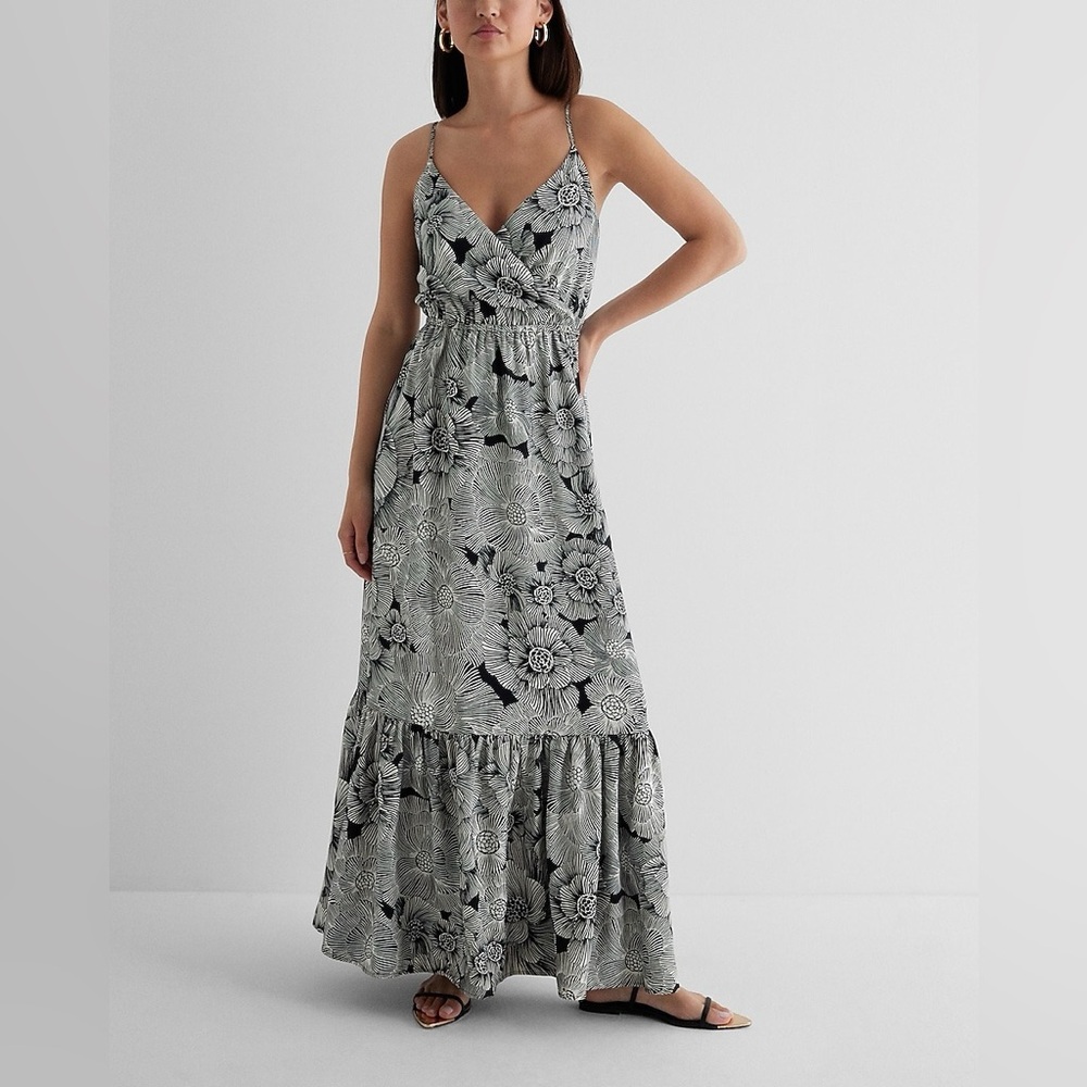 🖤 EXPRESS Black White Monochrome Floral Print Wrap Front Maxi Dress